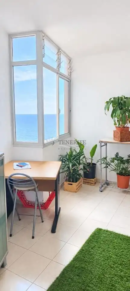 Flat for sale in Puerto de Santiago
