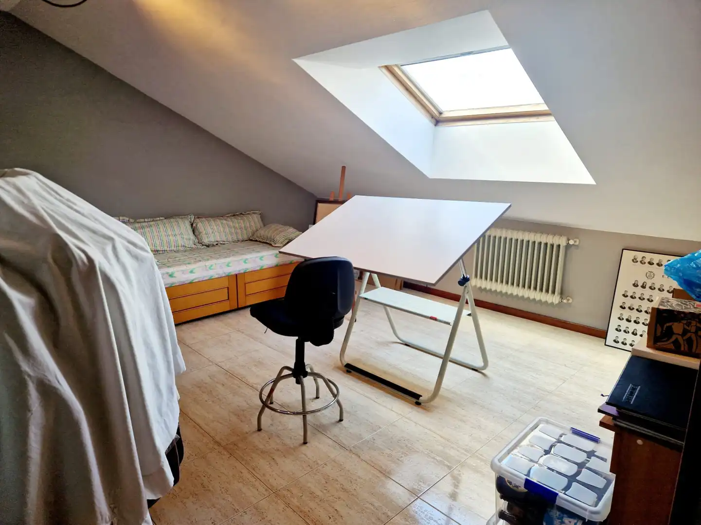 Habitación de Piso en venta en Avilés con Calefacción, Parquet y Terraza