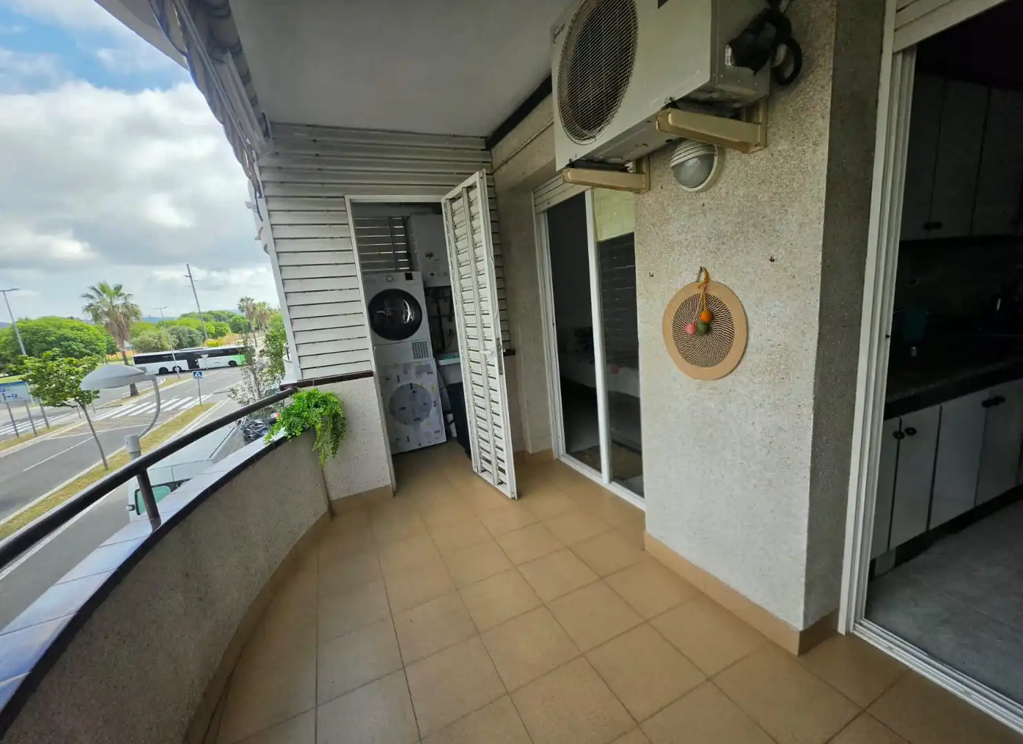 Terrasse von Wohnung zum Verkauf in Vilanova i la Geltrú mit Heizung, Terrasse und Ofen