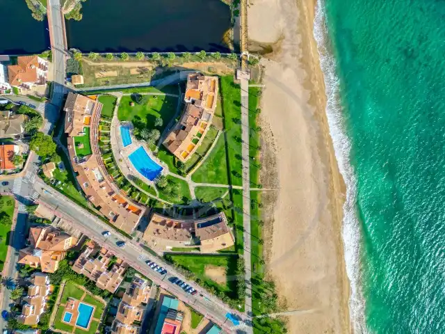 Vista exterior de Planta baja en venta en Calonge i Sant Antoni con Aire acondicionado, Calefacción y Jardín privado
