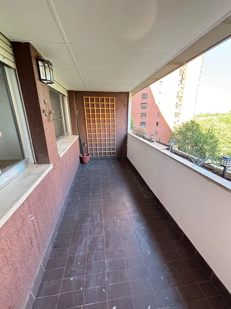 Balcony of Flat for rent in Madrid  with Air Conditioner, Heating and Private garden