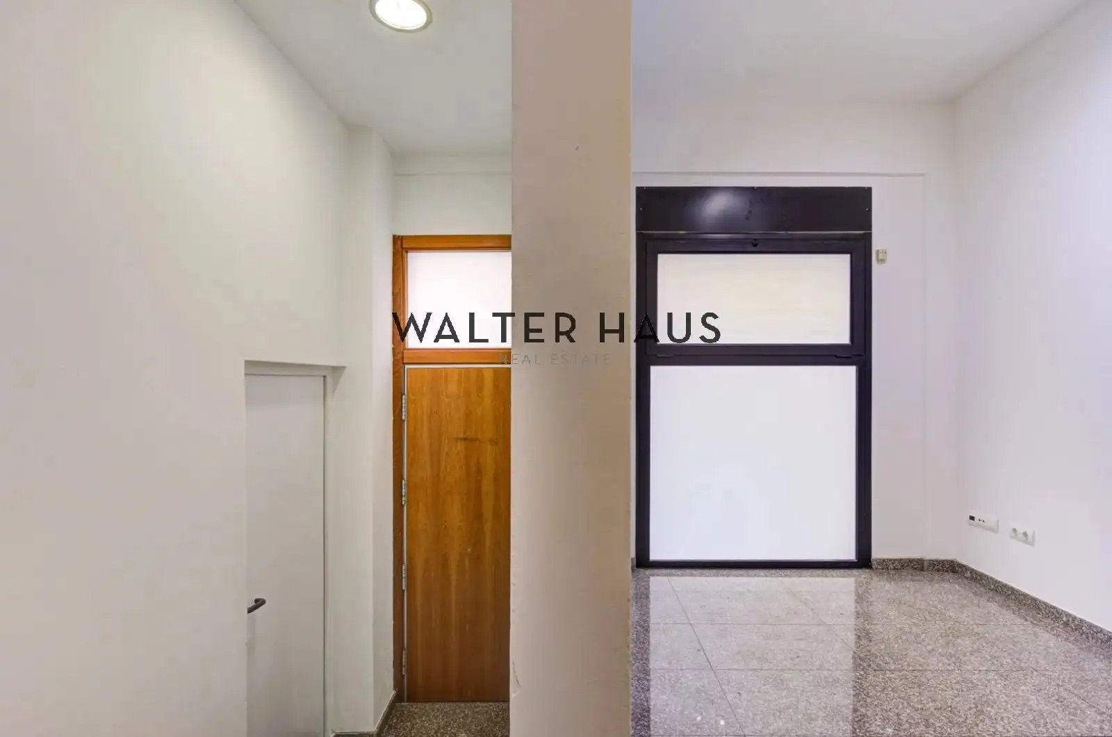 Houses for sale in Barcelona  with Air Conditioner, Heating and Terrace