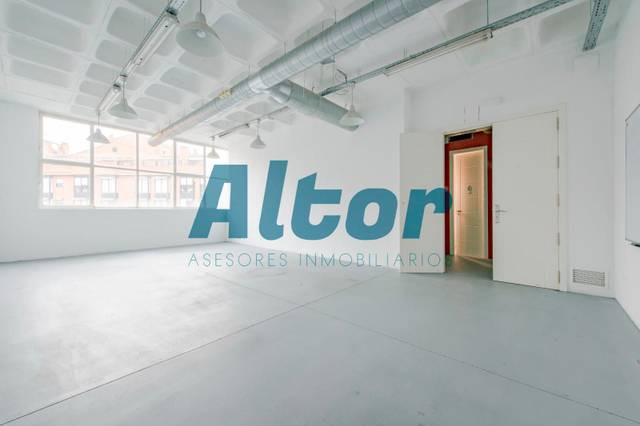 Oficina en Alquiler en TOMAS BETRON en Palos de Moguer