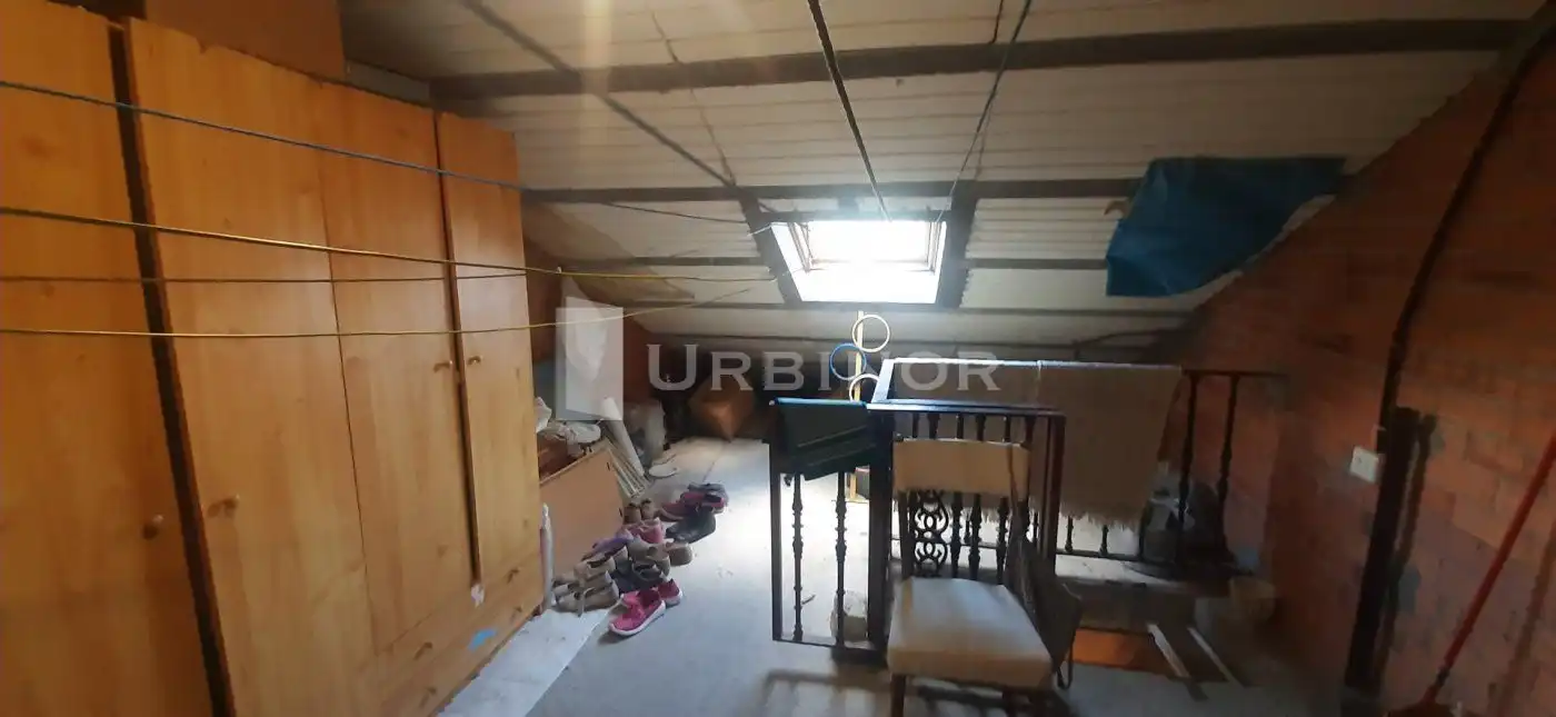 Casa o xalet en venda a Cenlle