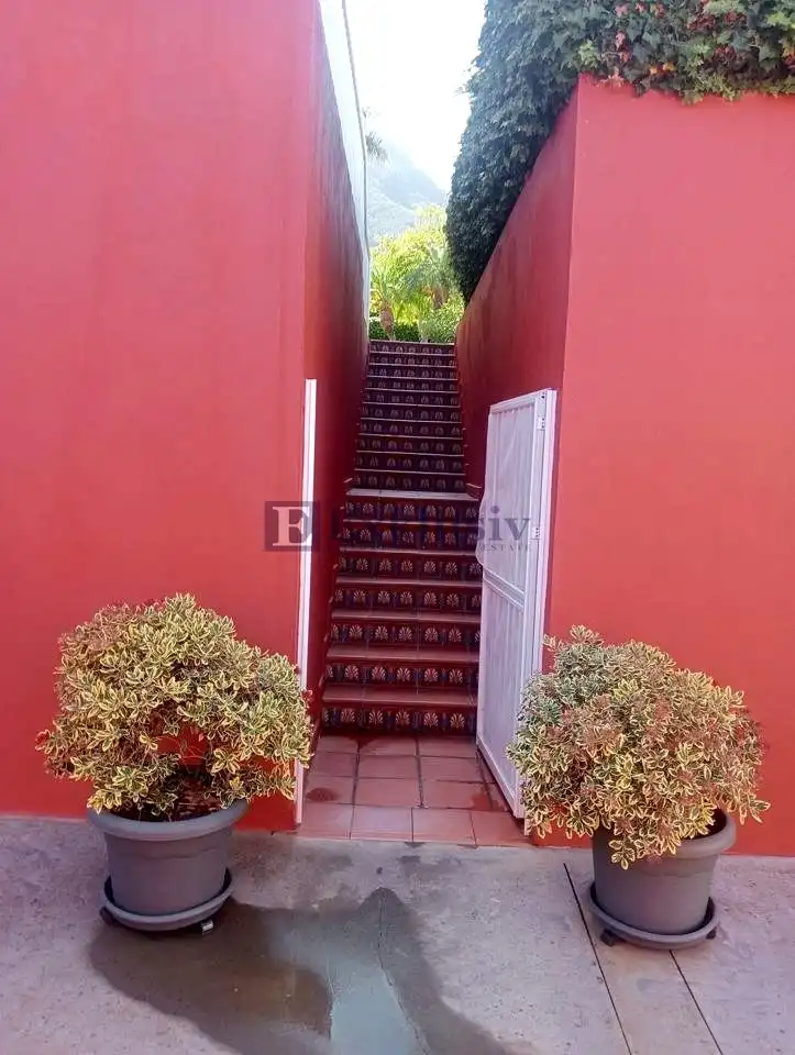 Houses for sale in La Orotava  with Air Conditioner, Private garden and Terrace