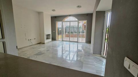 Foto 5 de Casa adosada en venda a Riviera del Sol, Mijas