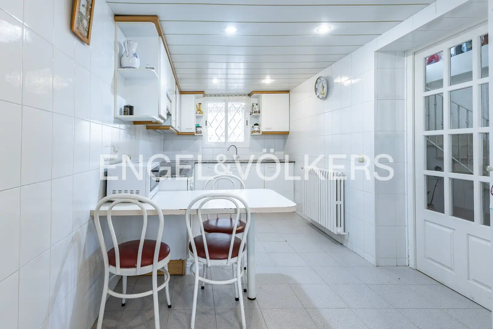 Kitchen of Houses for sale in Sant Cugat del Vallès  with Air Conditioner, Heating and Private garden