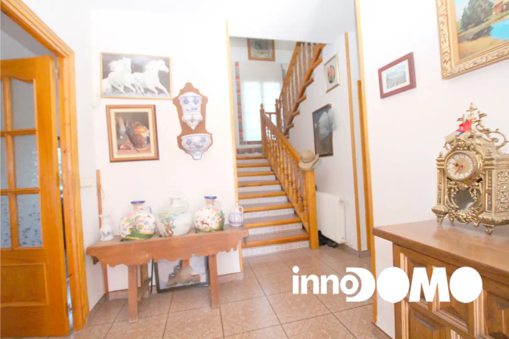 Houses for sale in Bargas  with Air Conditioner, Heating and Private garden