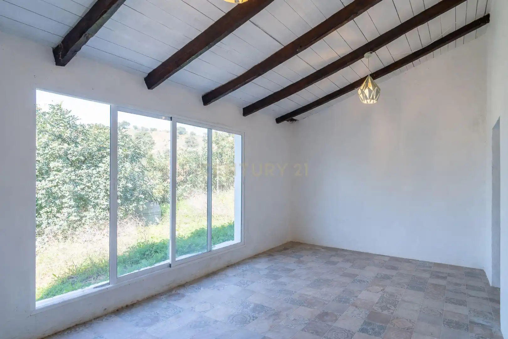 Sala d'estar de Casa o xalet en venda en Málaga amb Aire condicionat, Jardí privat i Traster