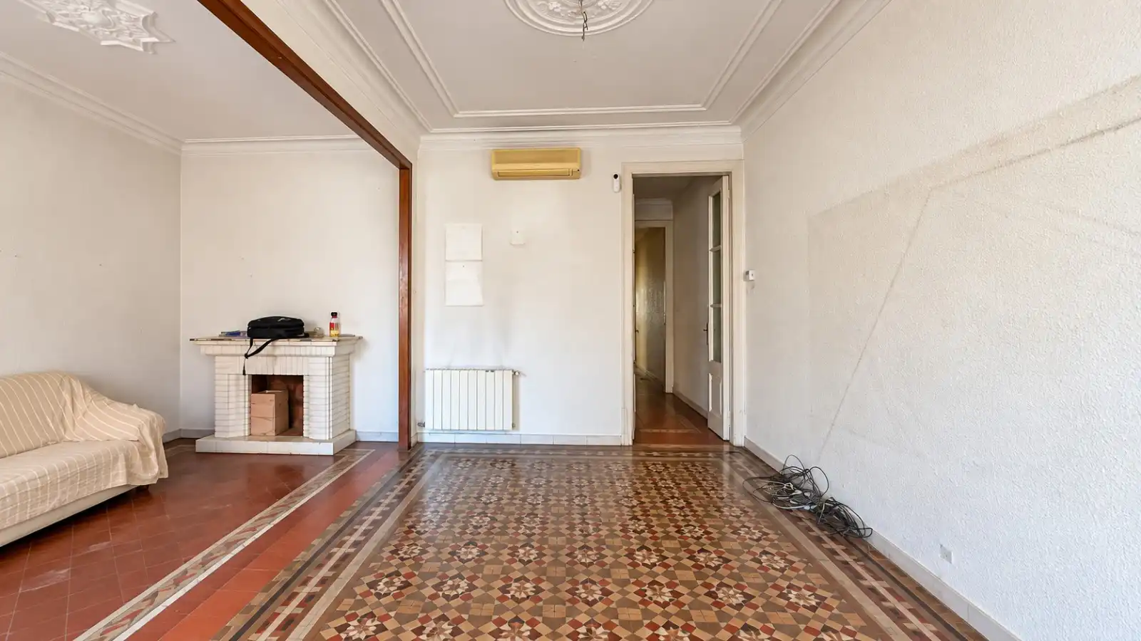 Wohnung mit Terrasse zum Verkauf in Carrer de Girona, imagen 7