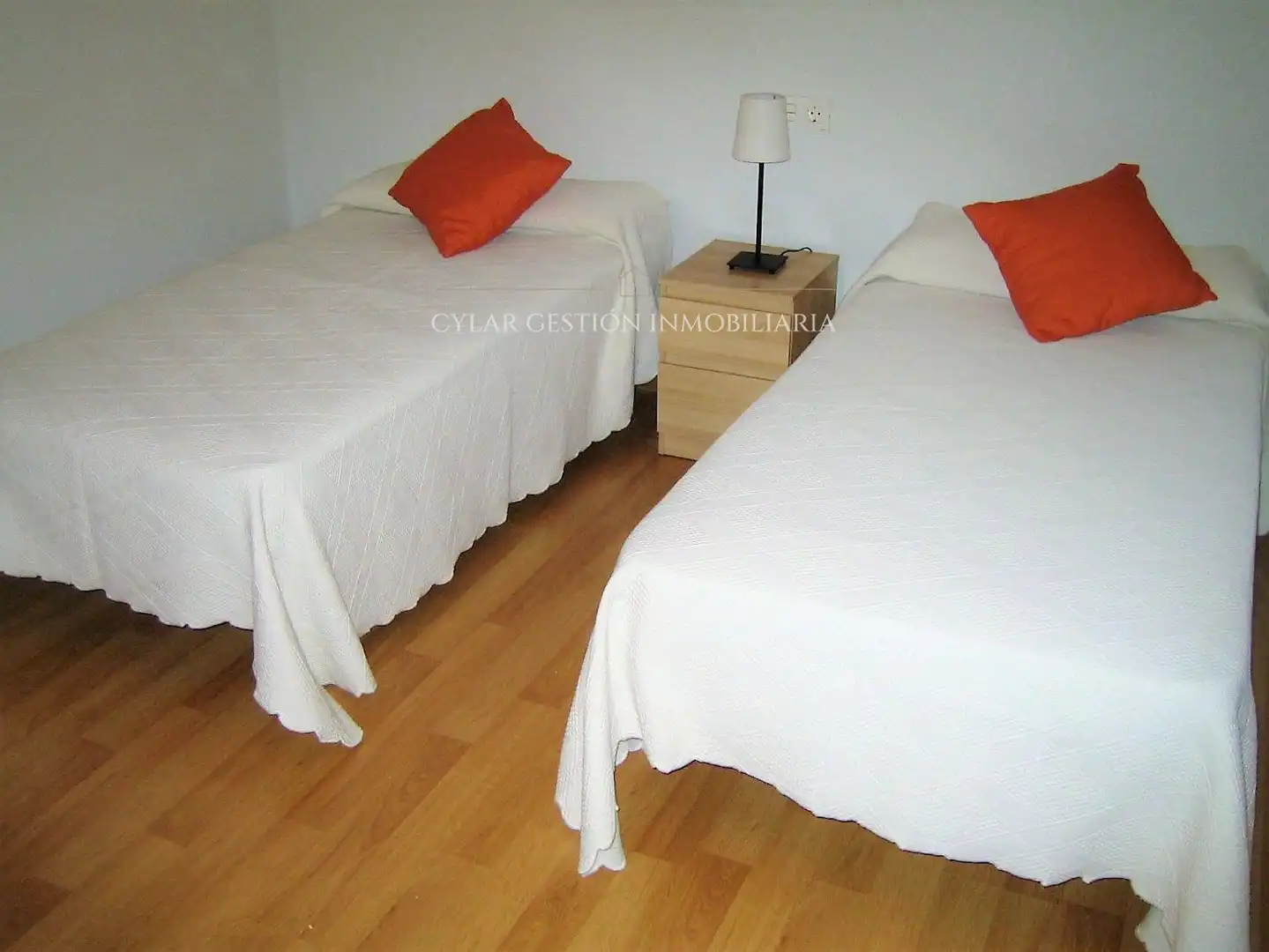 Bedroom of Flat for sale in Mozárbez  with Heating, Parquet flooring and Terrace
