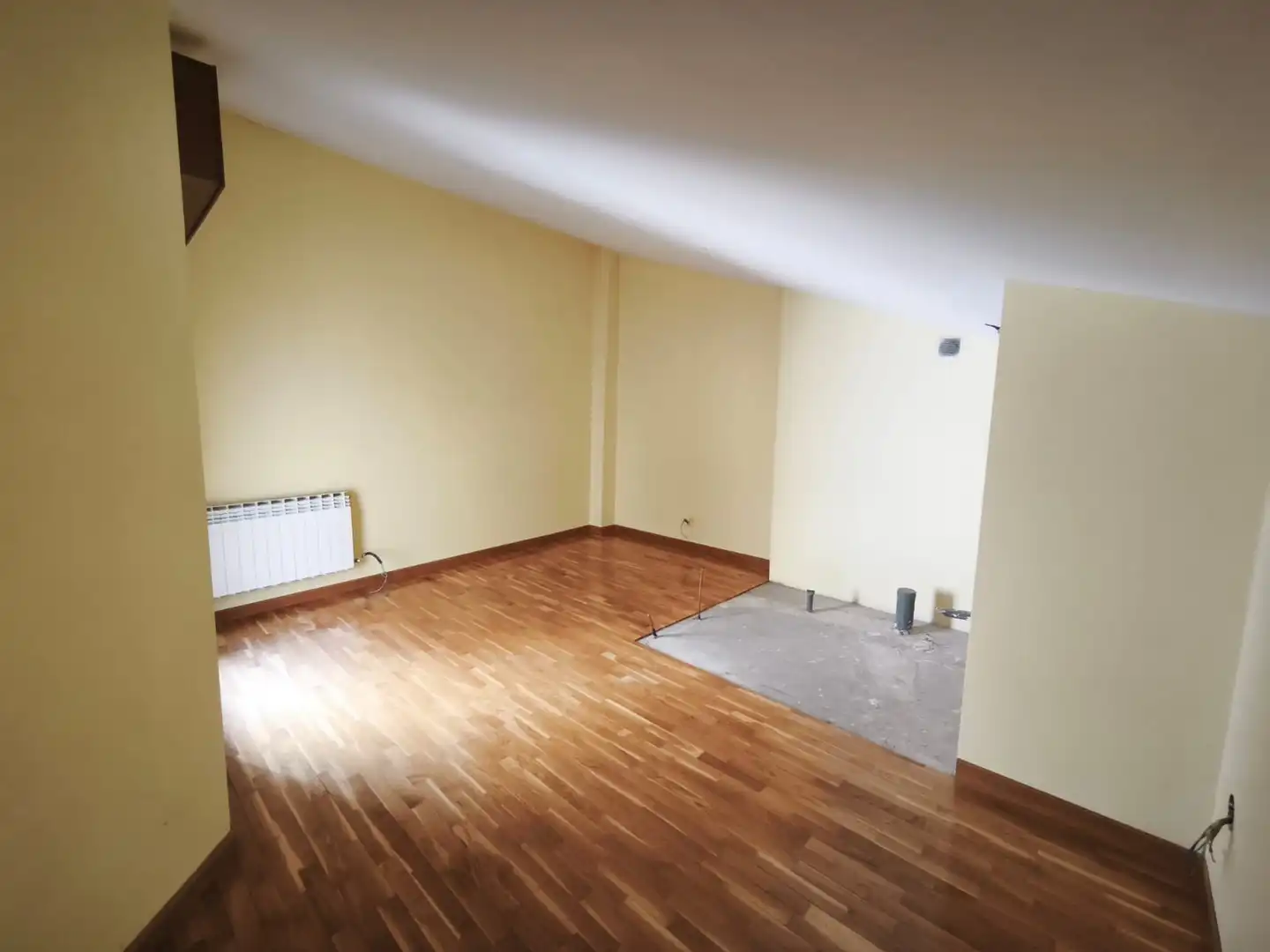 Wohnung zum Verkauf in Salvatierra / Agurain mit Parkett und Abstellraum