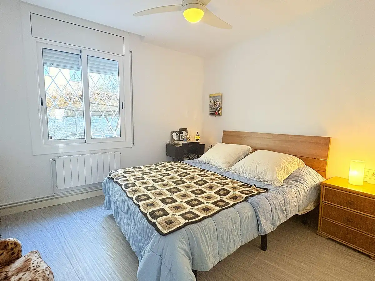Bedroom of Ground floor for sale in Vilanova i la Geltrú  with Heating, Terrace and Oven