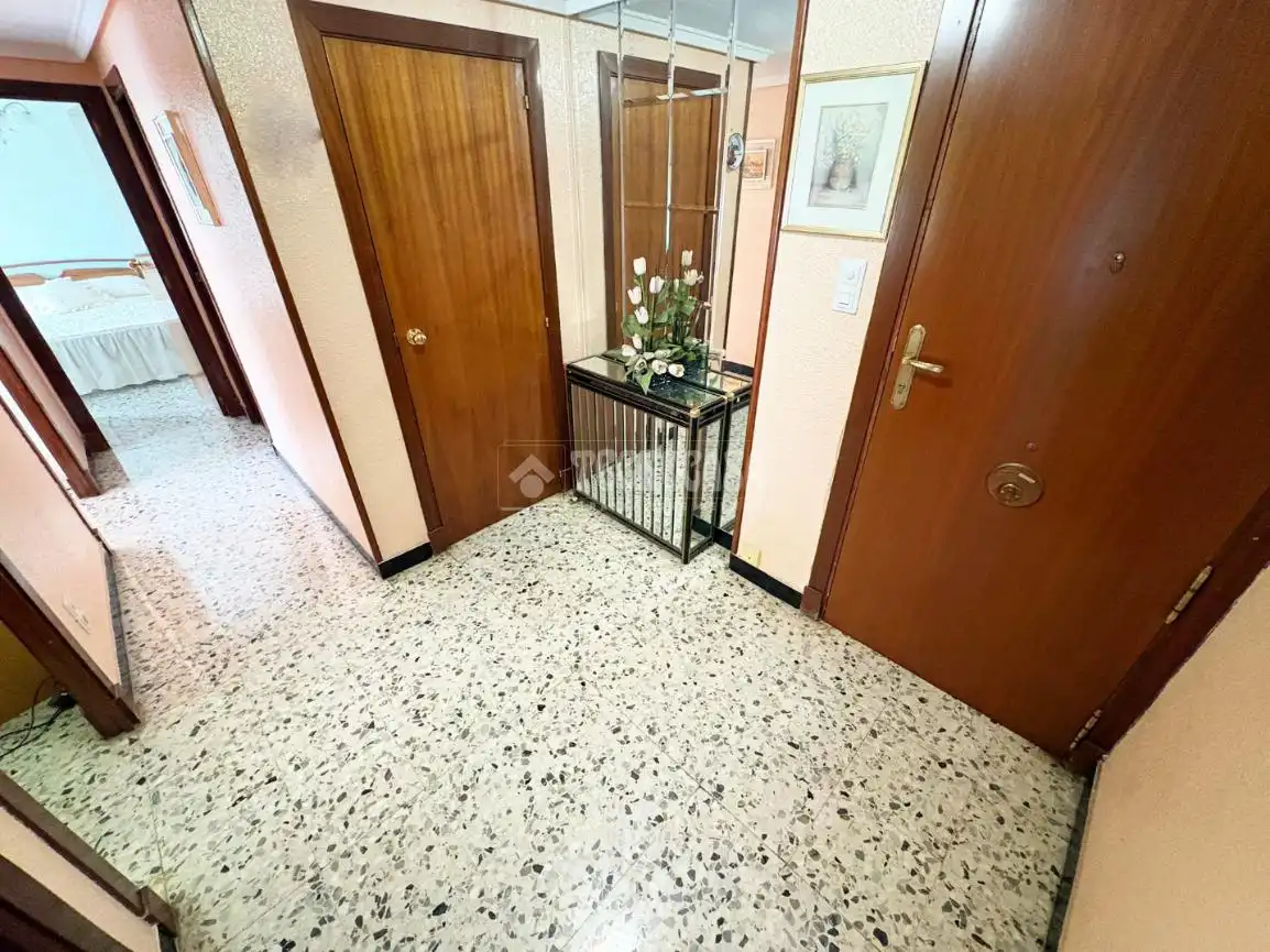 Piso en venta en Zaragoza con Calefacción y Terraza