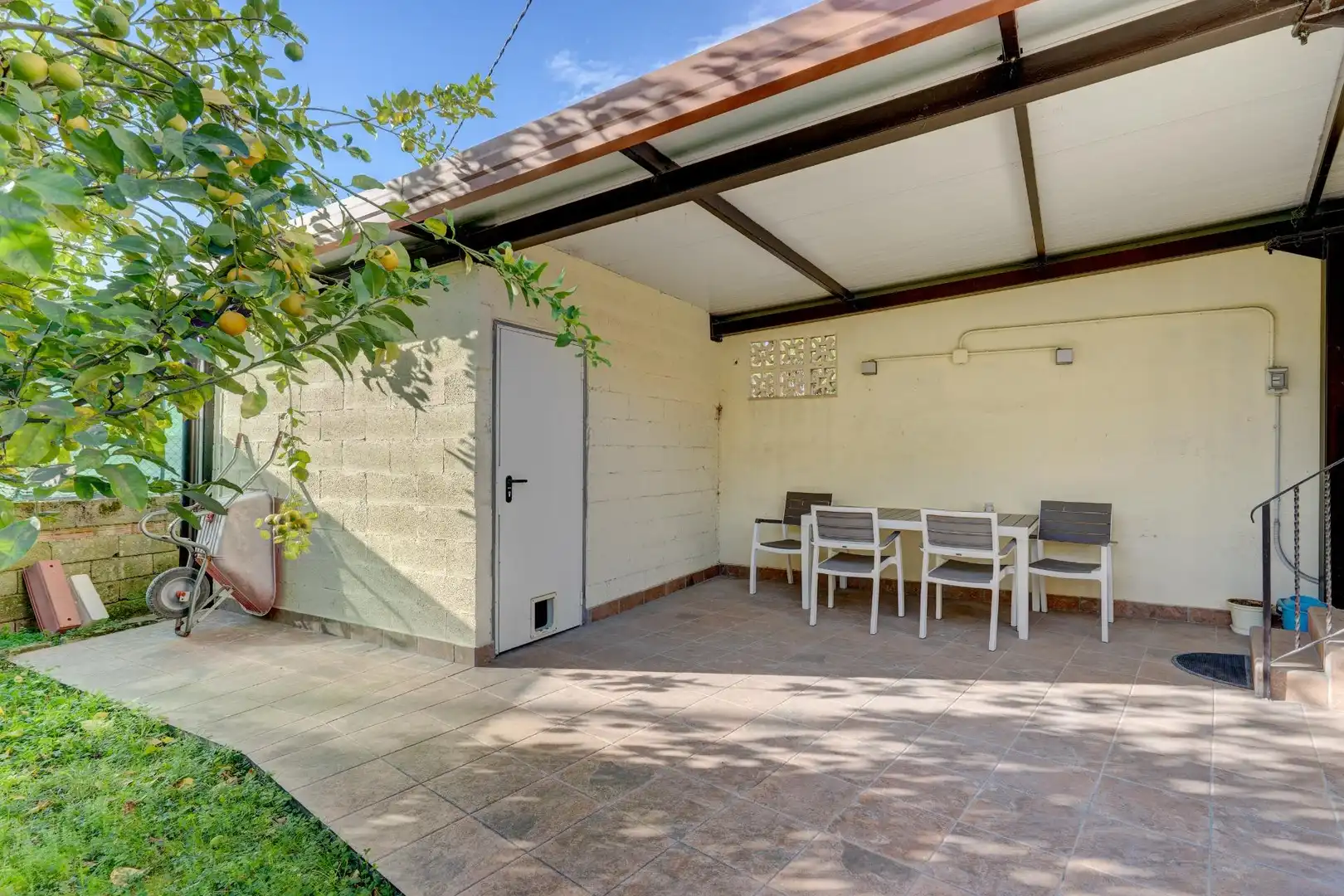 Terrassa de Pis en venda en Donostia - San Sebastián  amb Calefacció i Jardí privat