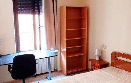 Photo 3 of Flat to rent in Carmelitas, Salamanca