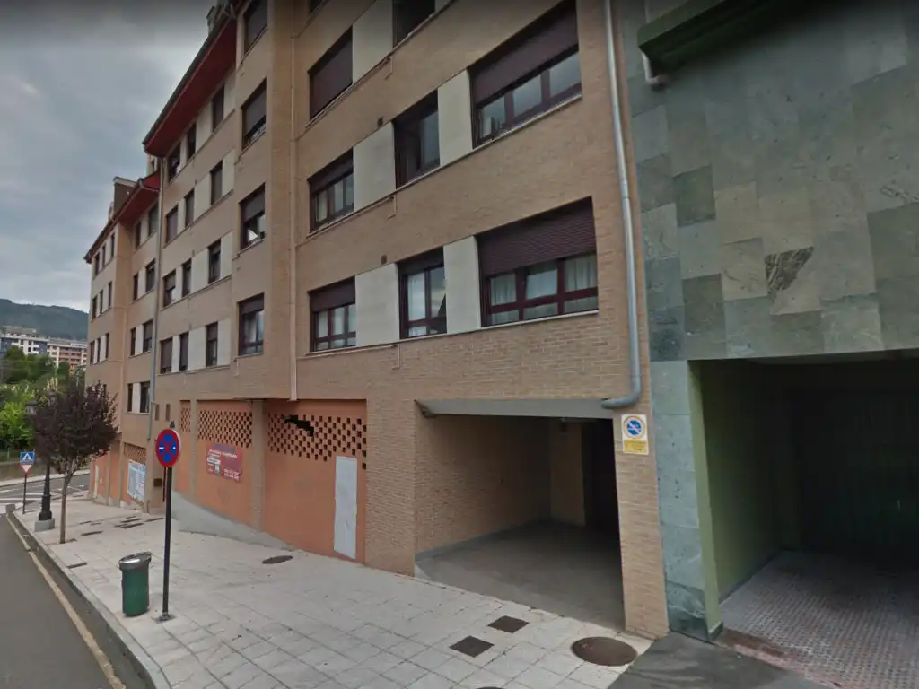 Garaje en venta en Luis Gracia Iberni, Parque del Oeste