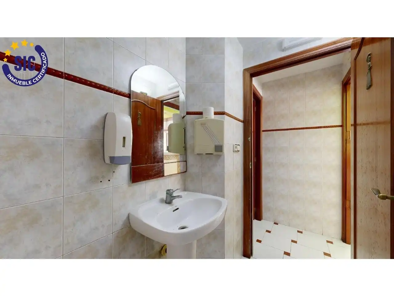 Bany de Pis en venda en Tavernes de la Valldigna amb Terrassa