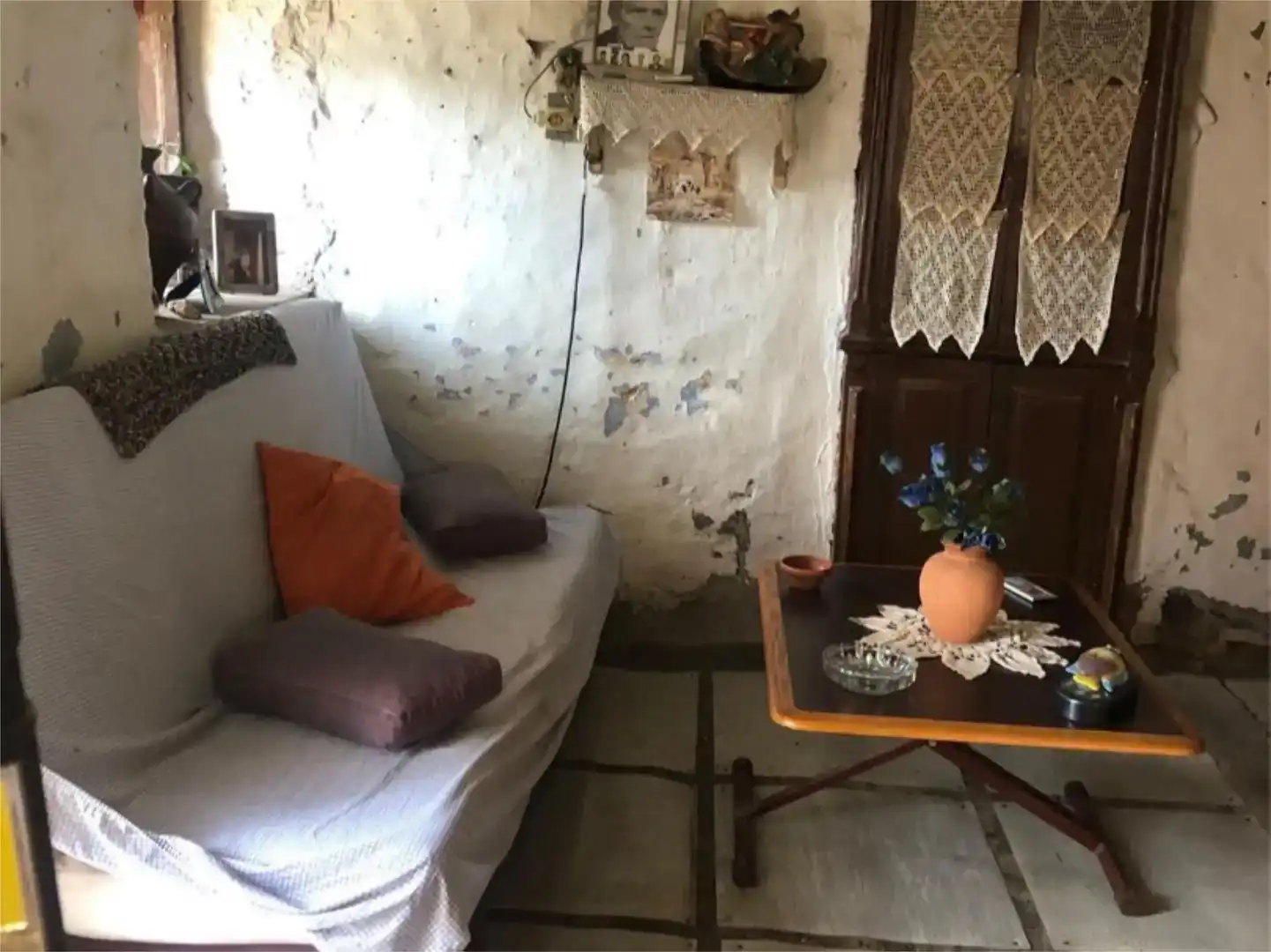 Sala d'estar de Finca rústica en venda en Les Valls de Valira, Lleida