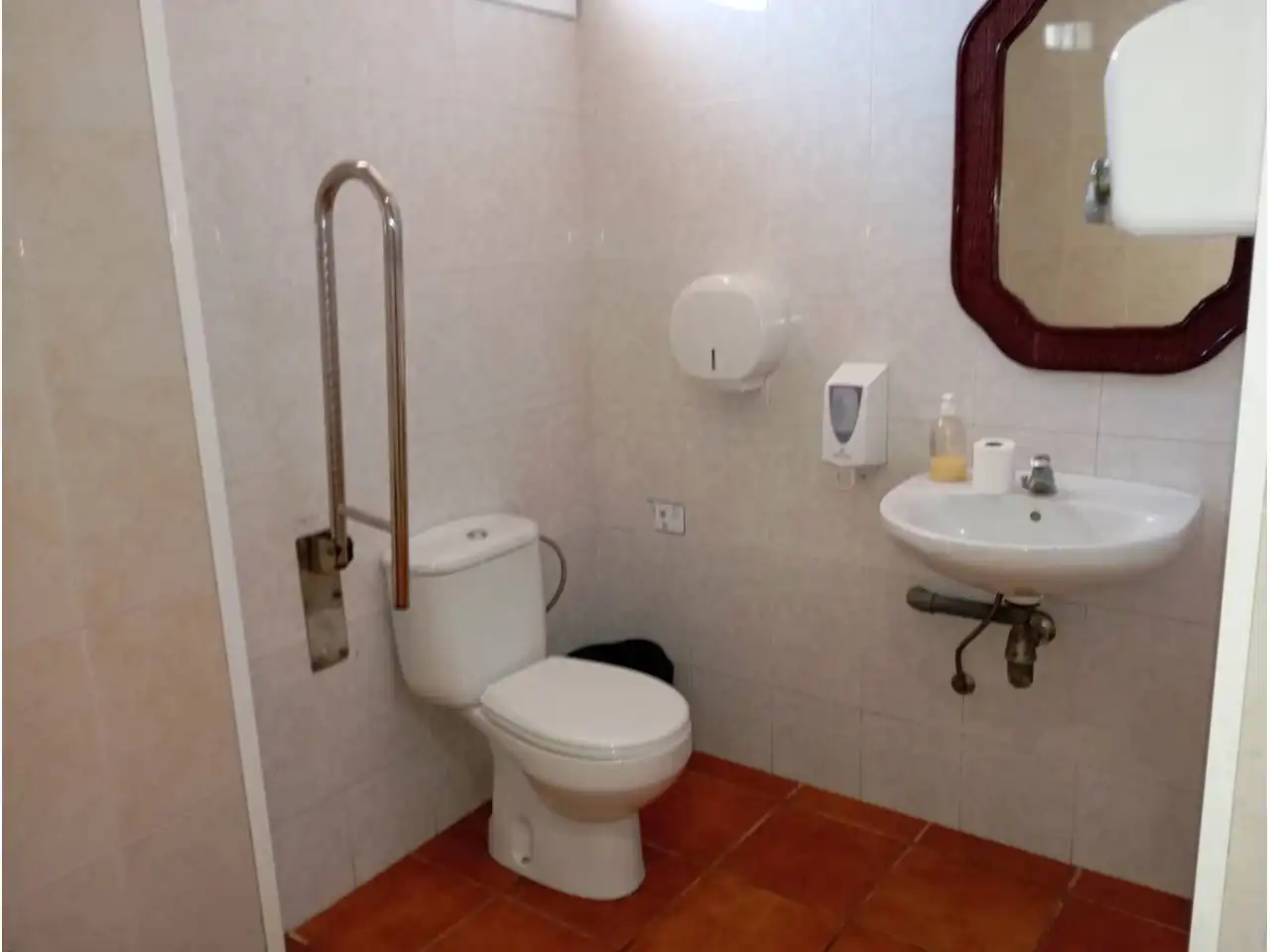 Local comercial en traspaso en La Bisbal del Penedès, imagen 16