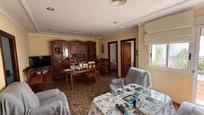 Sala d'estar de Casa o xalet en venda en  Córdoba Capital amb Aire condicionat i Terrassa