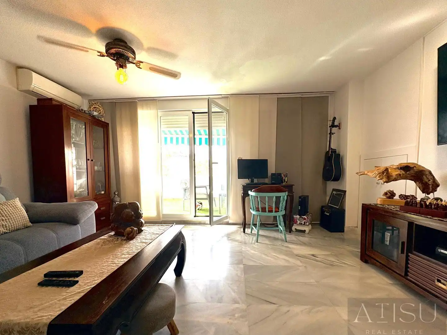 Sala de estar de Casa o chalet en venta en Benidorm con Aire acondicionado, Calefacción y Terraza