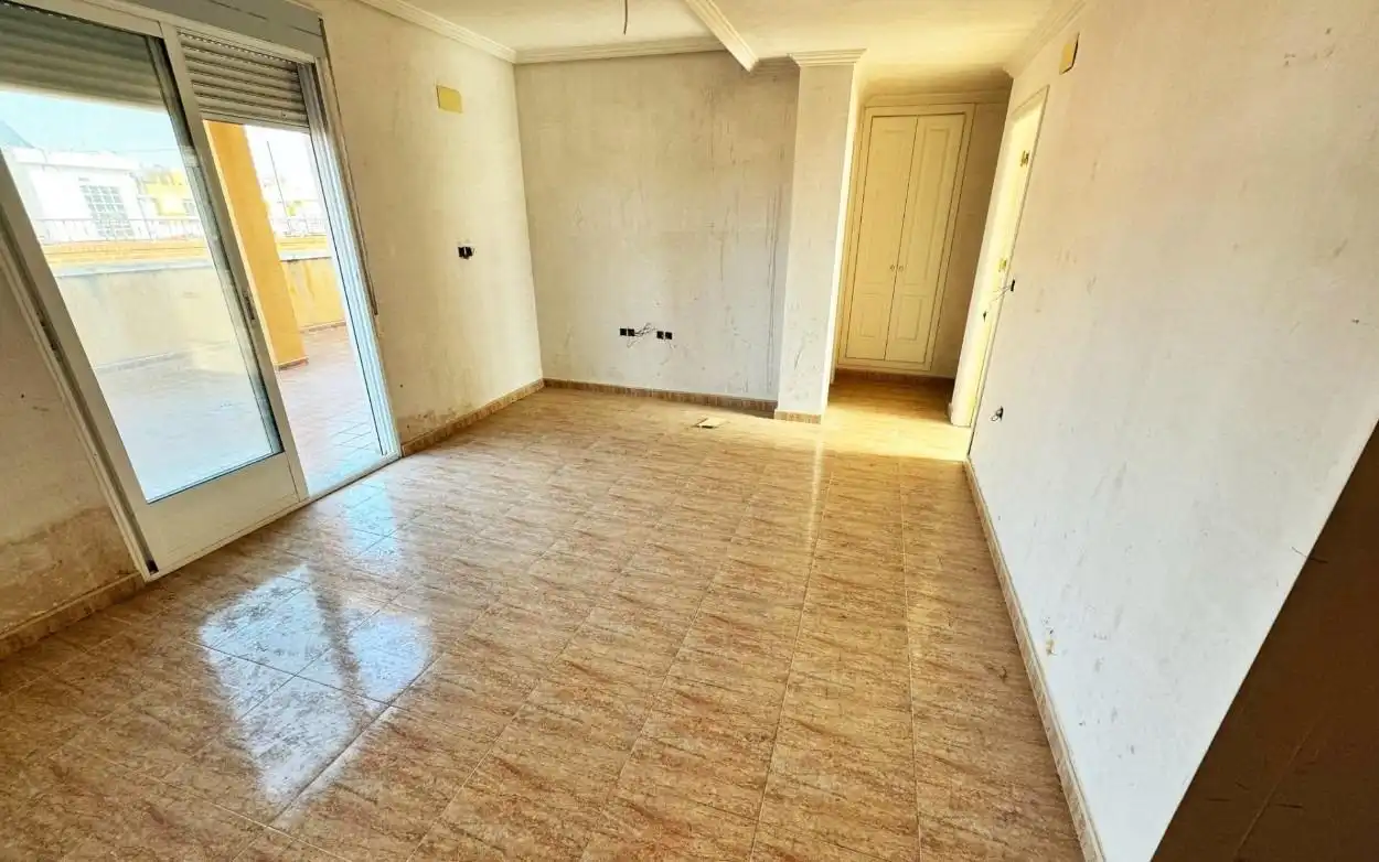 Habitación de Edificio en venta en Formentera del Segura