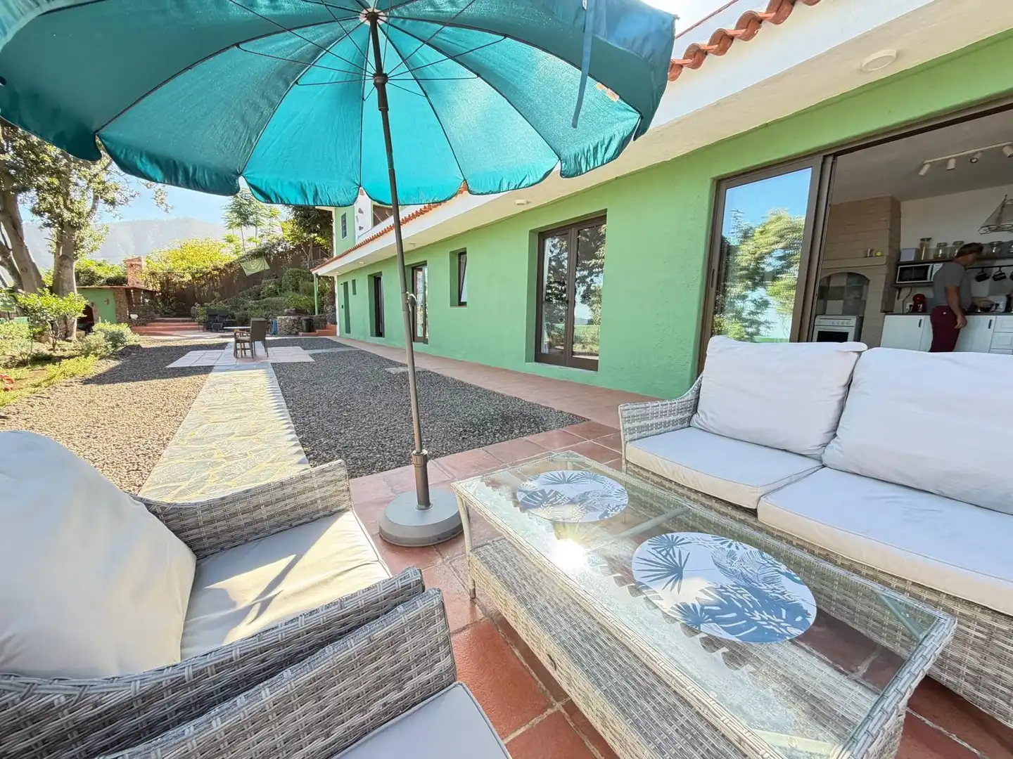 Maison rustique avec jardin à vendre à La Cochera