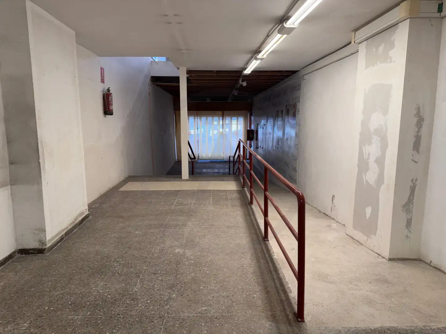 Gewerbefläche zur Miete in Centre, imagen 30