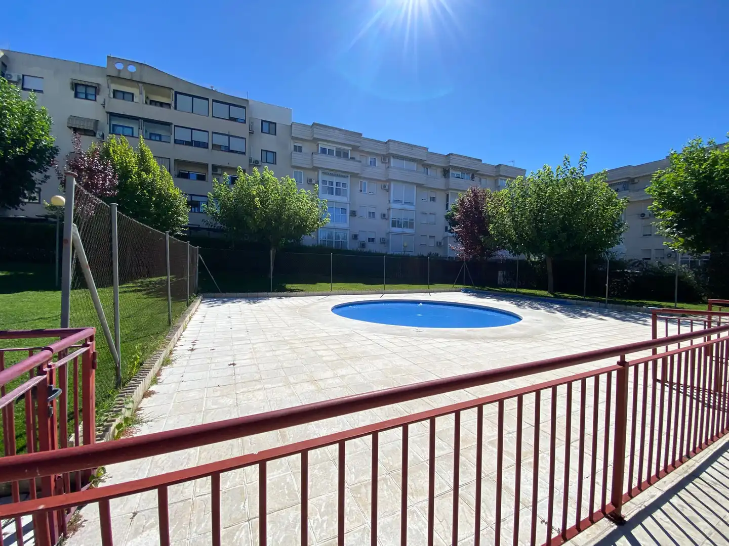 Swimming pool of Flat for sale in Parla  with Heating, Private garden and Furnished