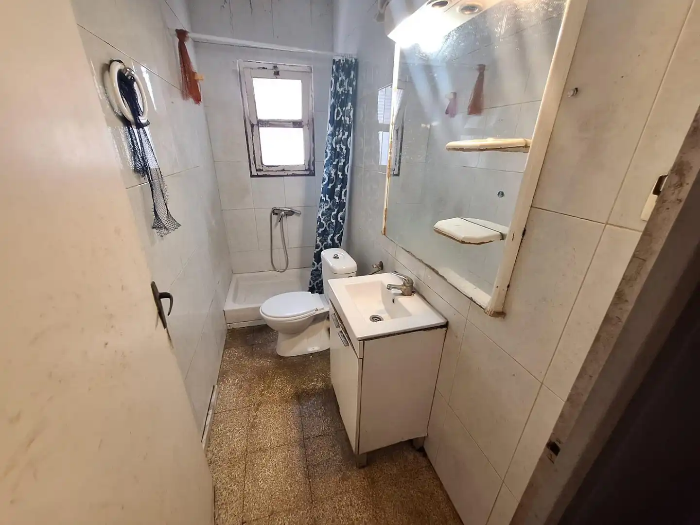 Badezimmer von Wohnung zum Verkauf in Sabadell mit Terrasse und Balkon