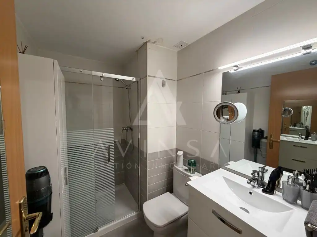 Bathroom of Flat for sale in Fontanar