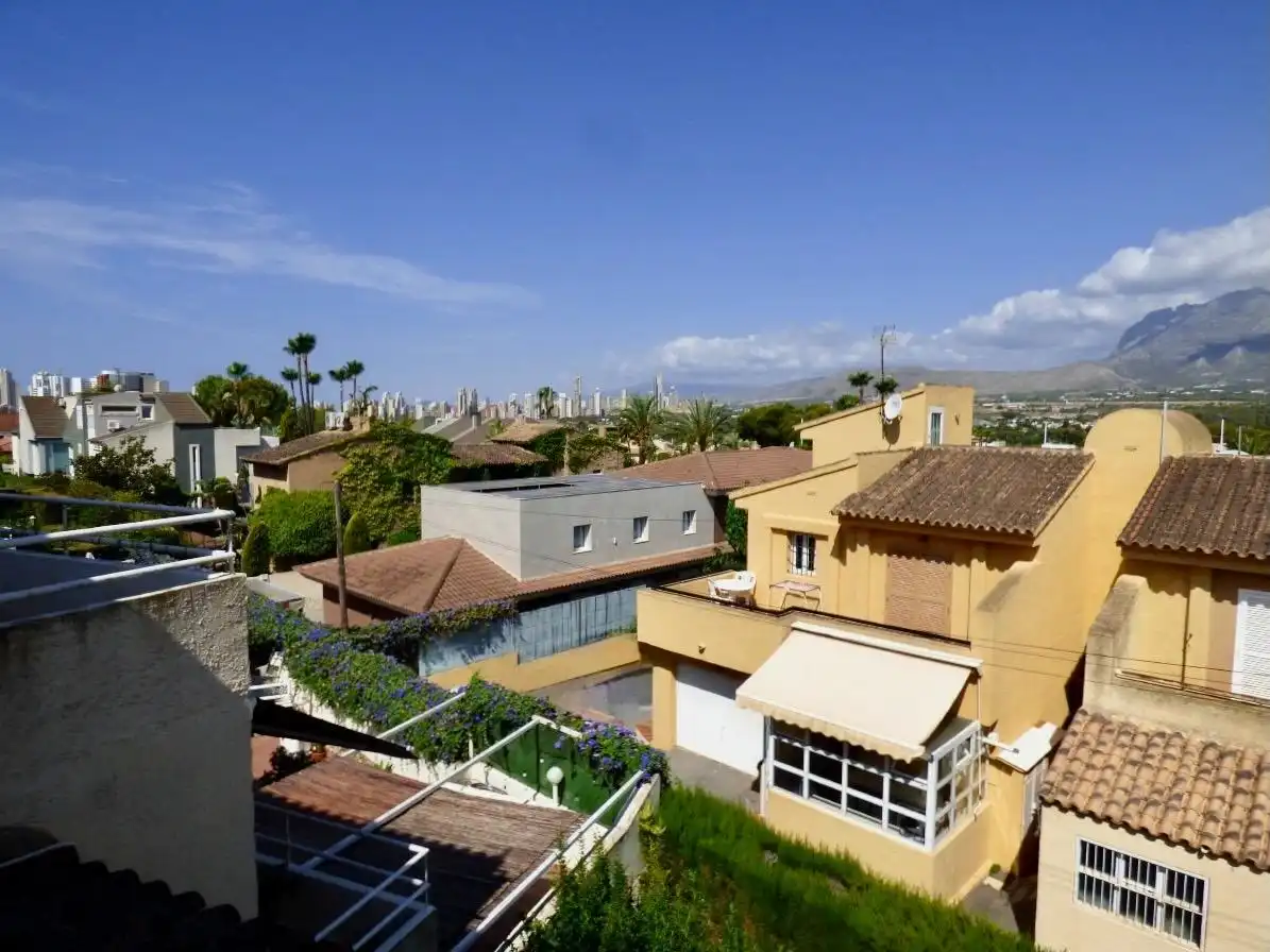 Casa aparellada amb piscina en venda a Rincón de Loix, imagen 10