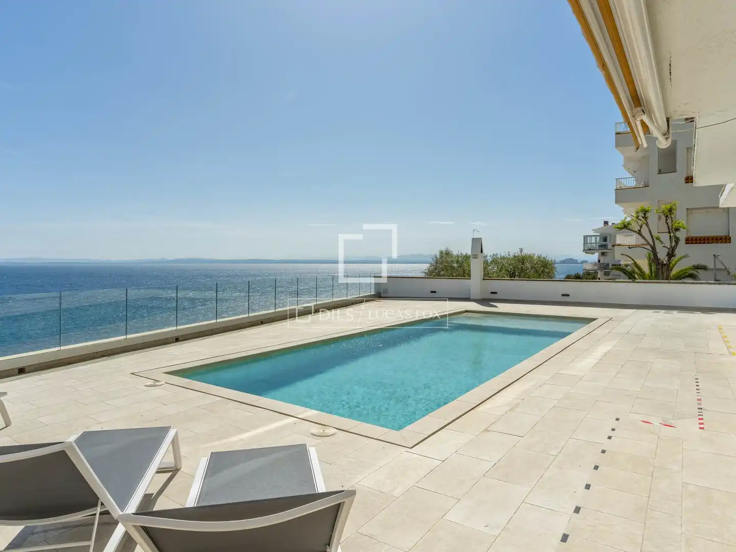 Detached house with terrace for sale in Almadrava - Canyelles - Puig-Rom, imagen 3