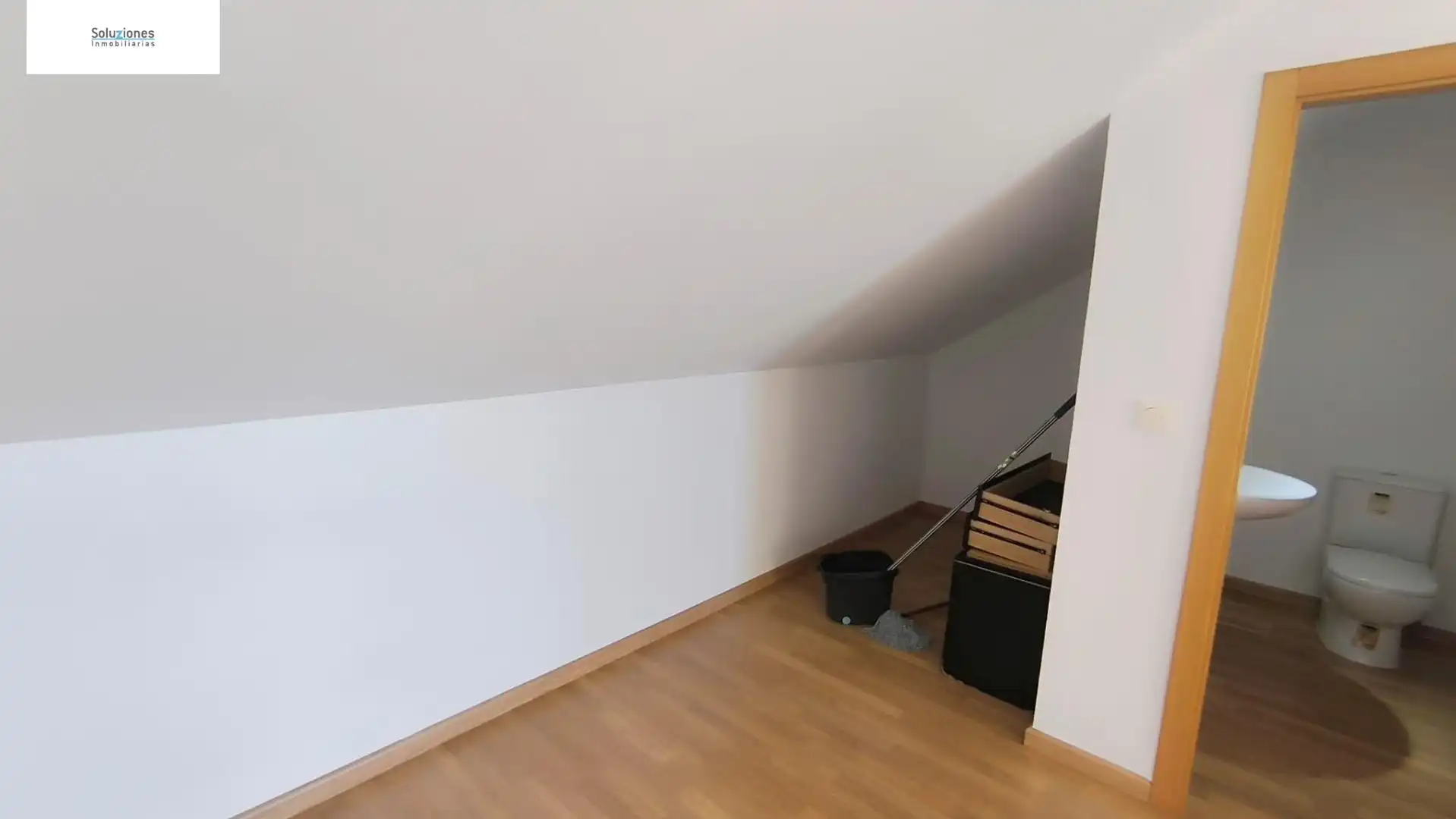 Casa adosada en venta en La Gineta con Aire acondicionado, Terraza y Balcón