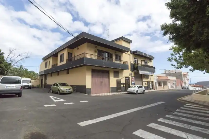 Local comercial en venda a Calle TAGOROR 22