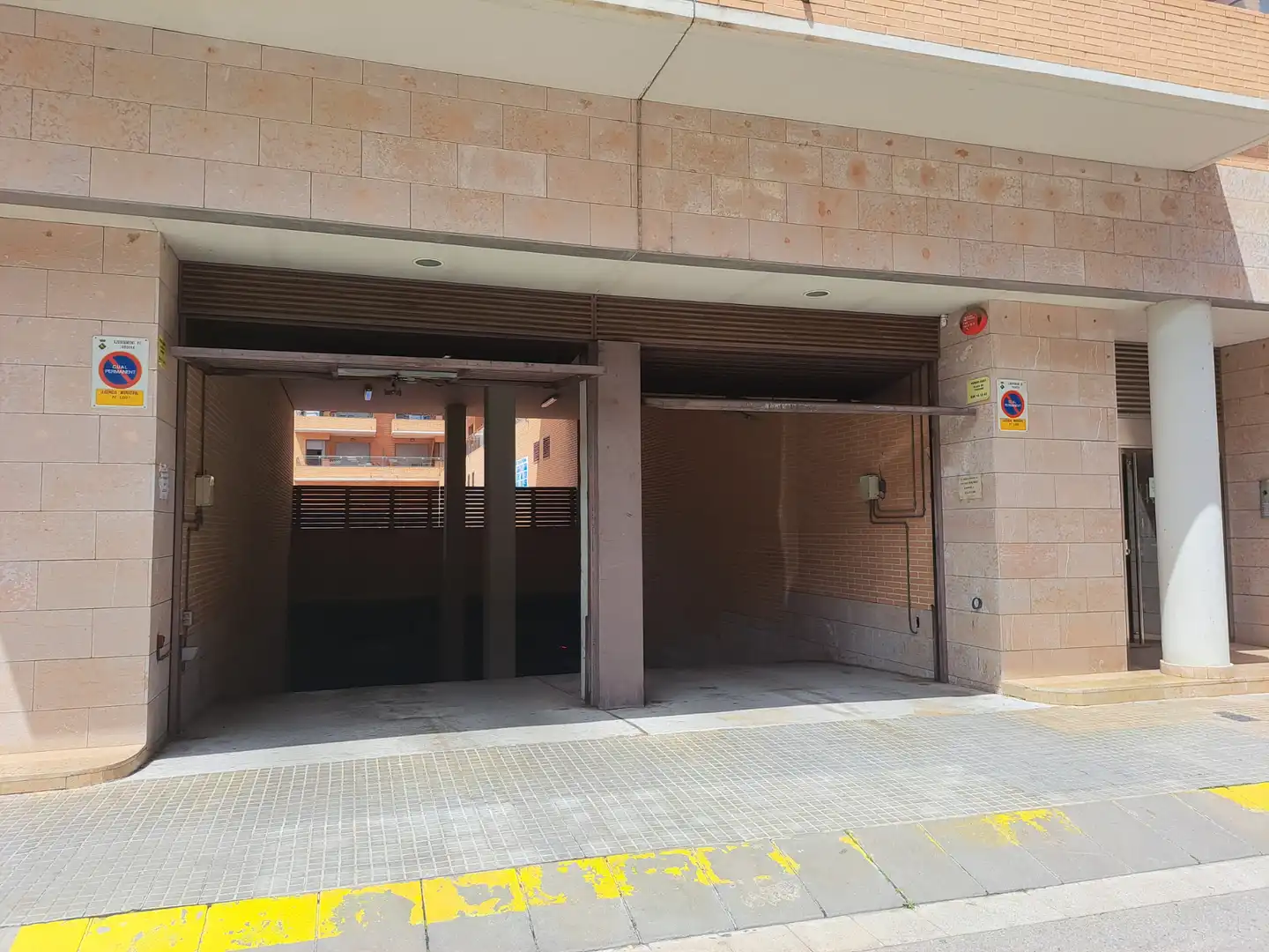 Individuel avec ascenseur à vendre à Carretera Fogars 16