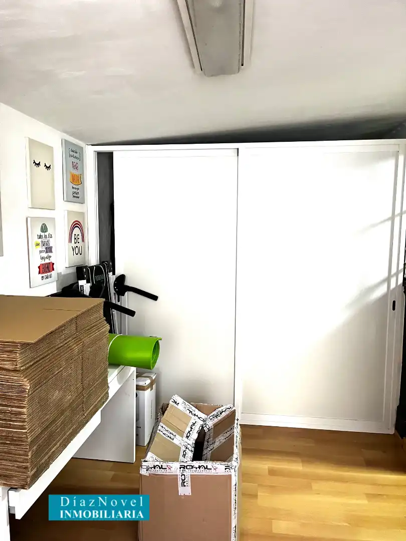 Einfamilien-Reihenhaus zum Verkauf in Vélez-Málaga mit Klimaanlage, Heizung und Parkett