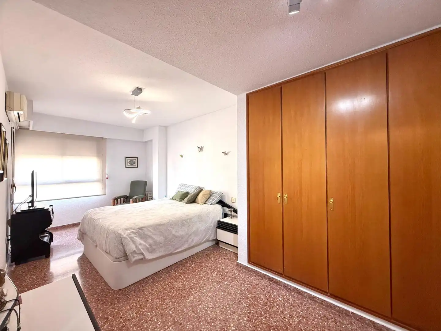 Habitación de Piso en venta en Valencia con Aire acondicionado, Terraza y Balcón
