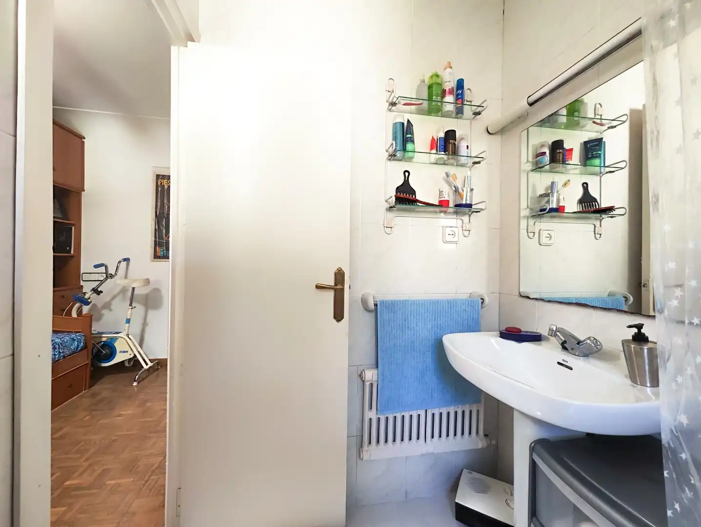 Bathroom of Houses for sale in Puertollano  with Air Conditioner, Heating and Private garden