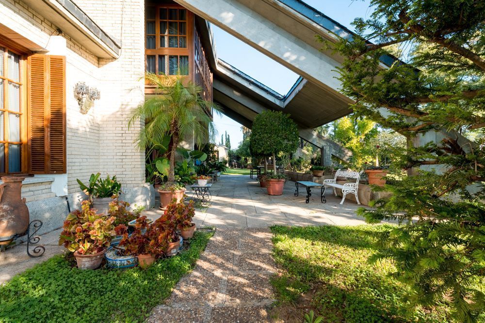 Exterior view of House or chalet for sale in Tomares  with Air Conditioner, Private garden and Storage room