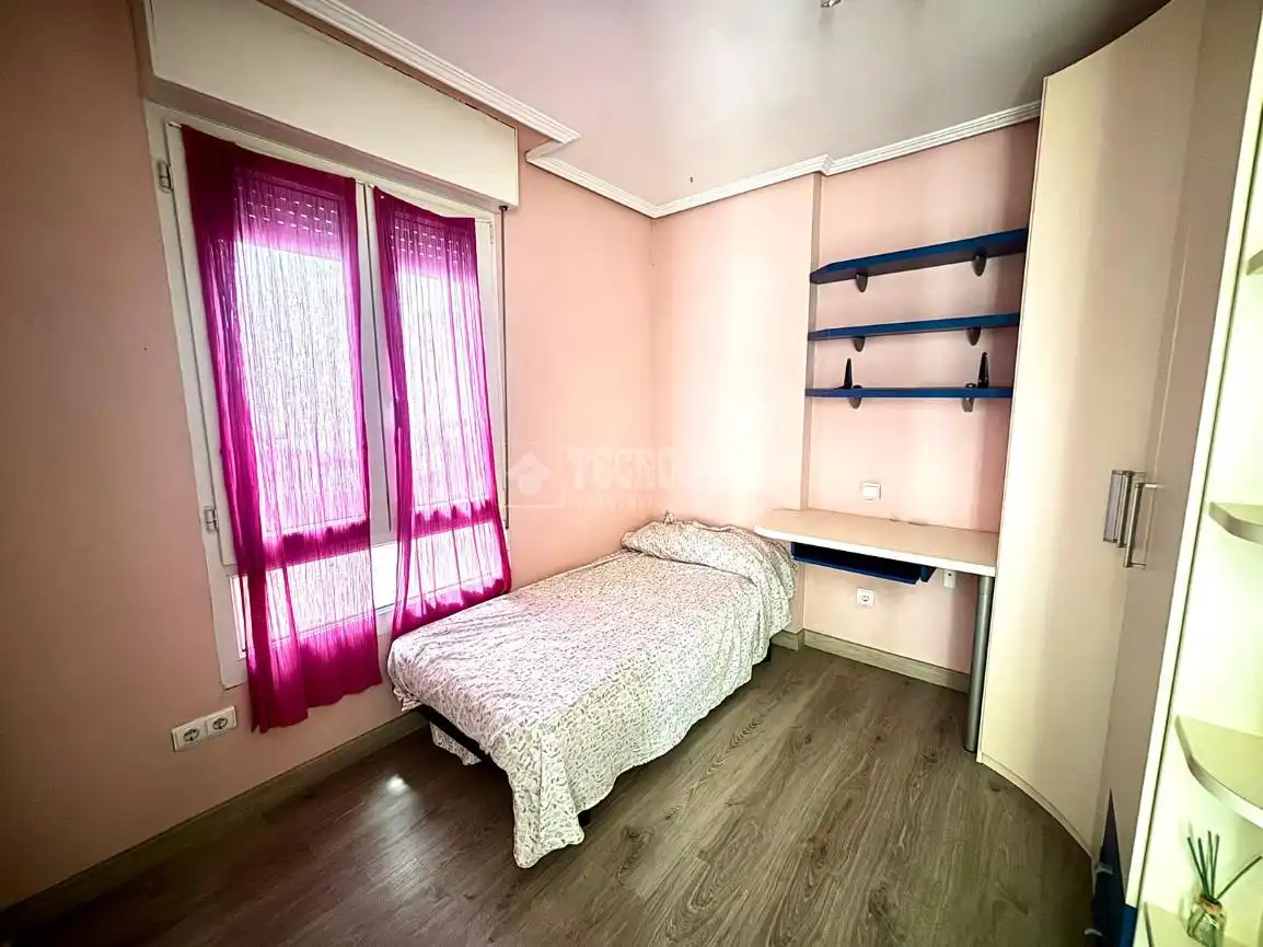 Habitación de Piso en venta en Camargo con Parquet