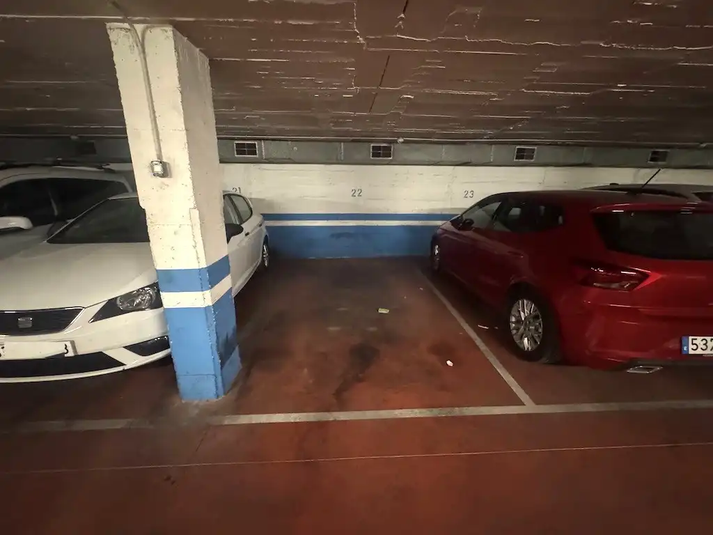 Parkplatz von Garage zur Miete in Barcelona