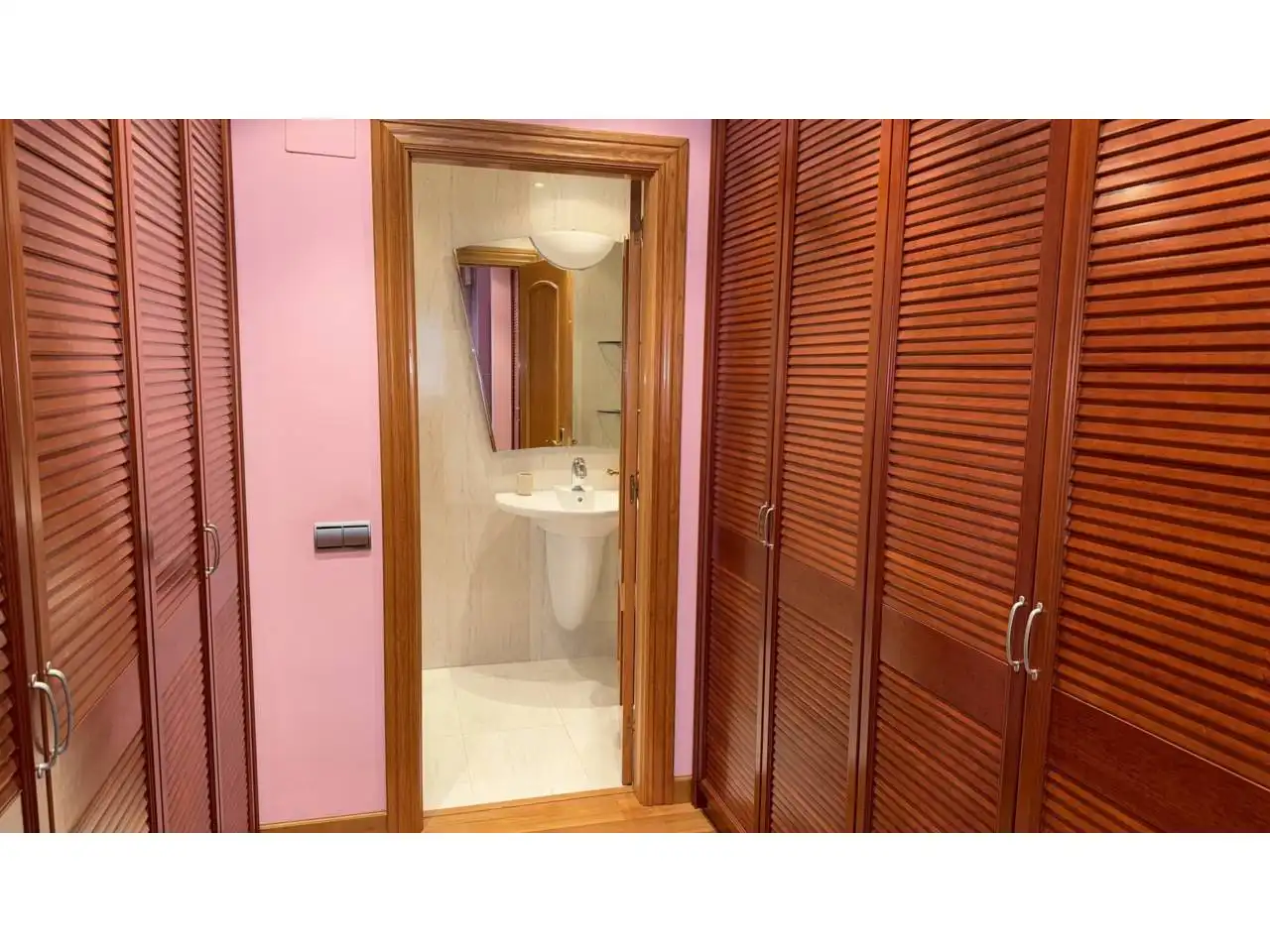 Bathroom of Houses for sale in Urdiain  with Heating, Private garden and Terrace
