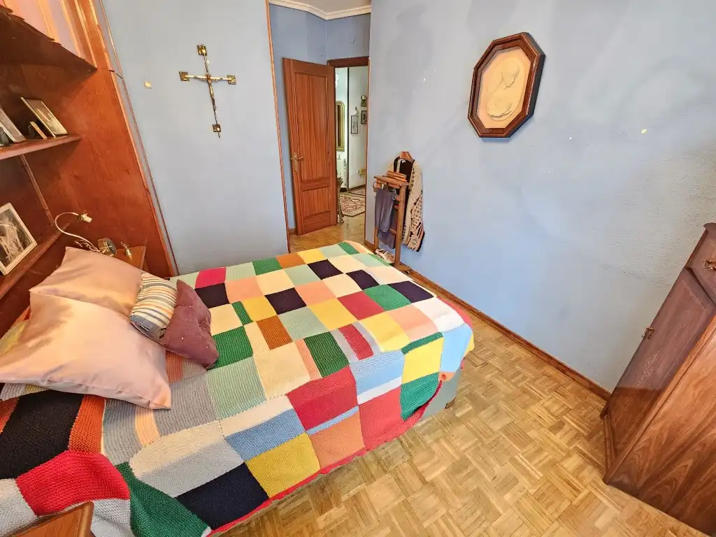 Bedroom of Flat for sale in Avilés
