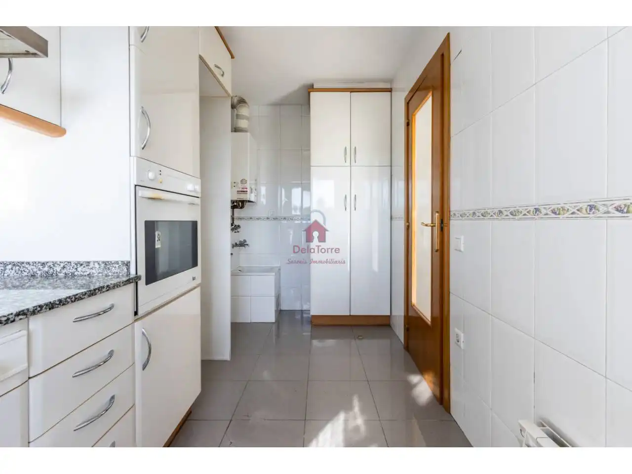 Kitchen of Attic for sale in Llevant