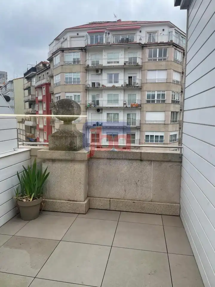 Terrasse von Dachboden zur Miete in Ourense Capital  mit Heizung, Terrasse und Abstellraum