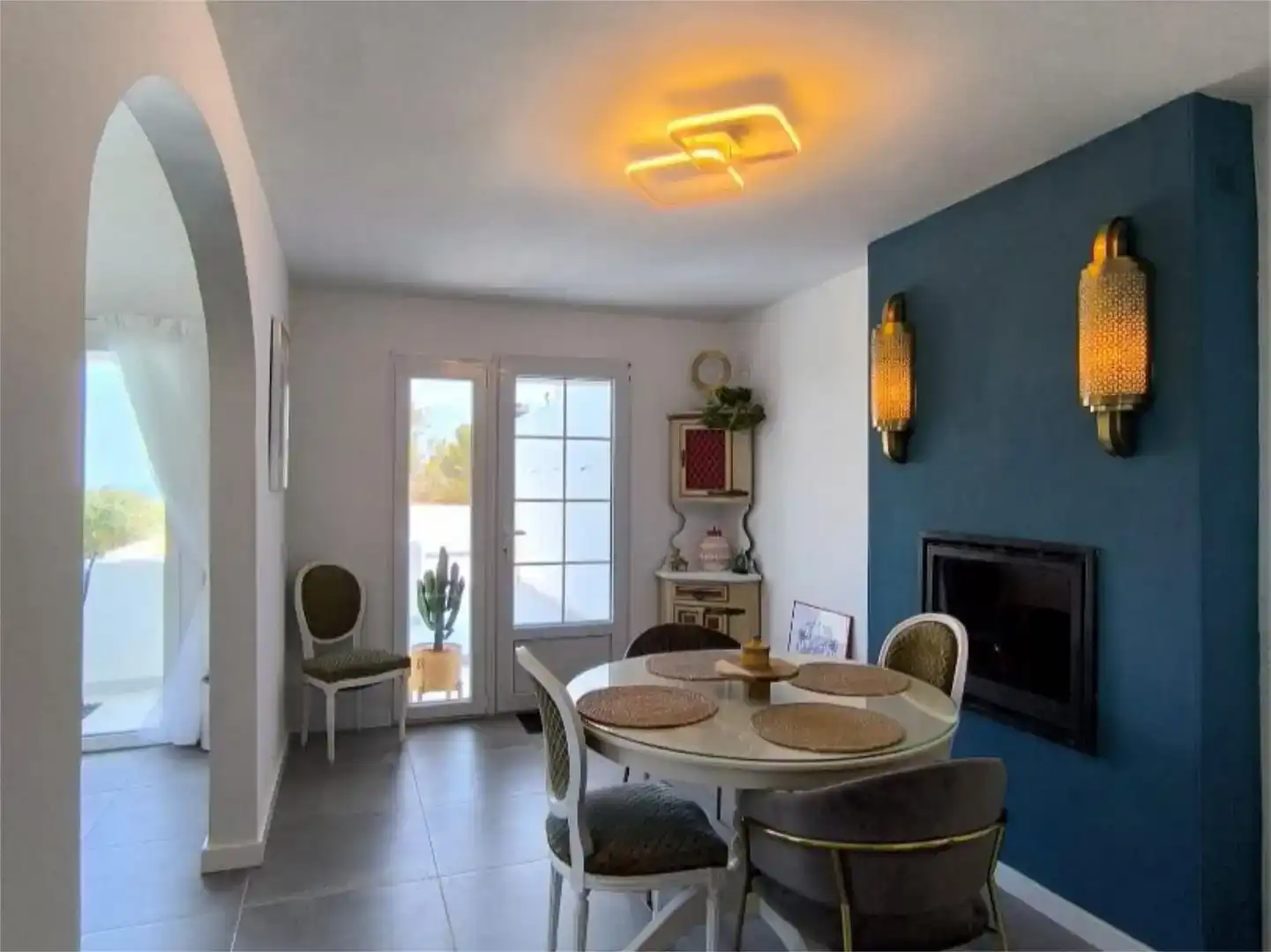 Comedor de Casa o chalet de alquiler en Sant Pere de Ribes con Aire acondicionado, Jardín privado y Piscina