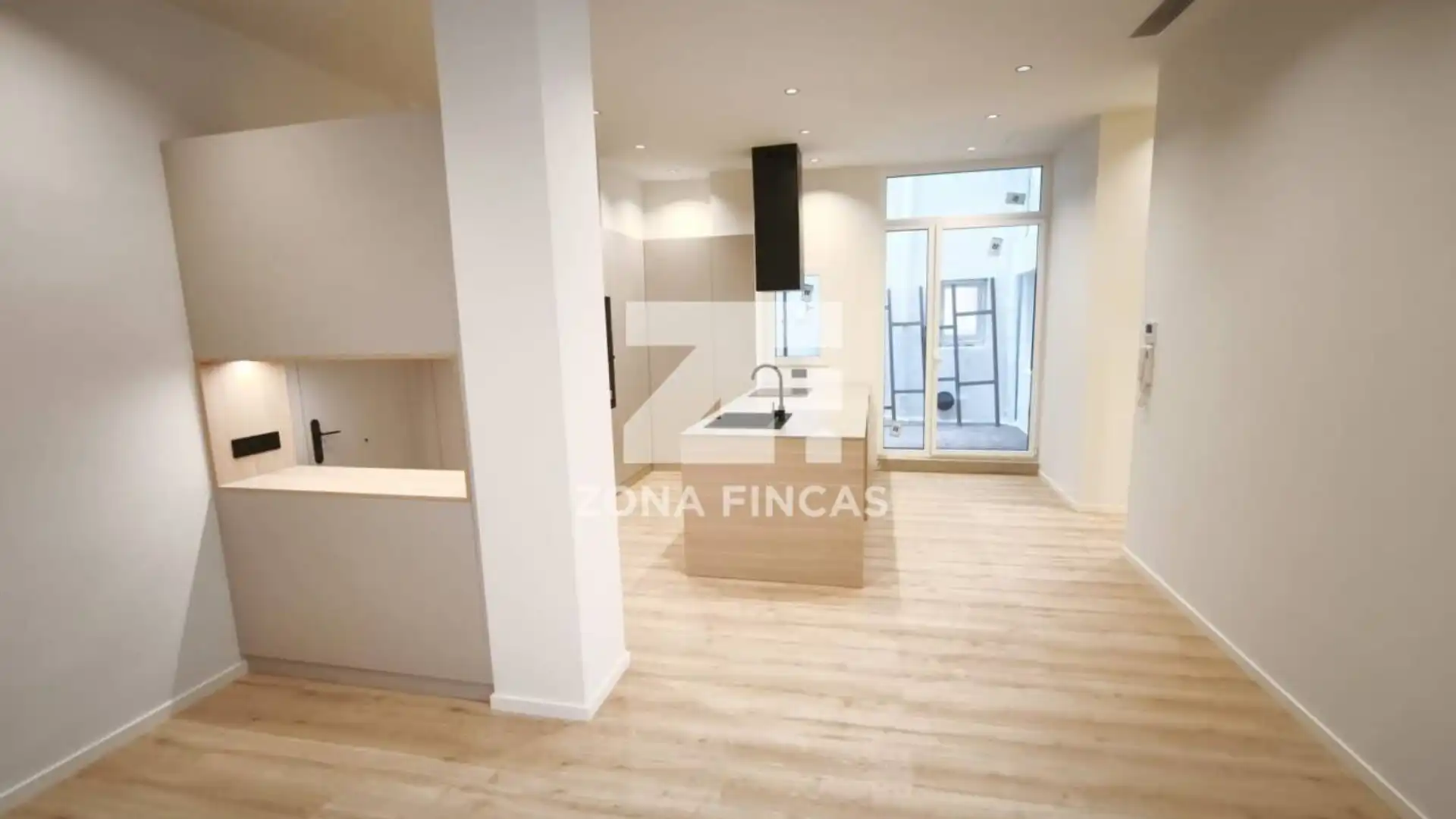 Cuina de Pis en venda en Badalona amb Aire condicionat, Calefacció i Parquet