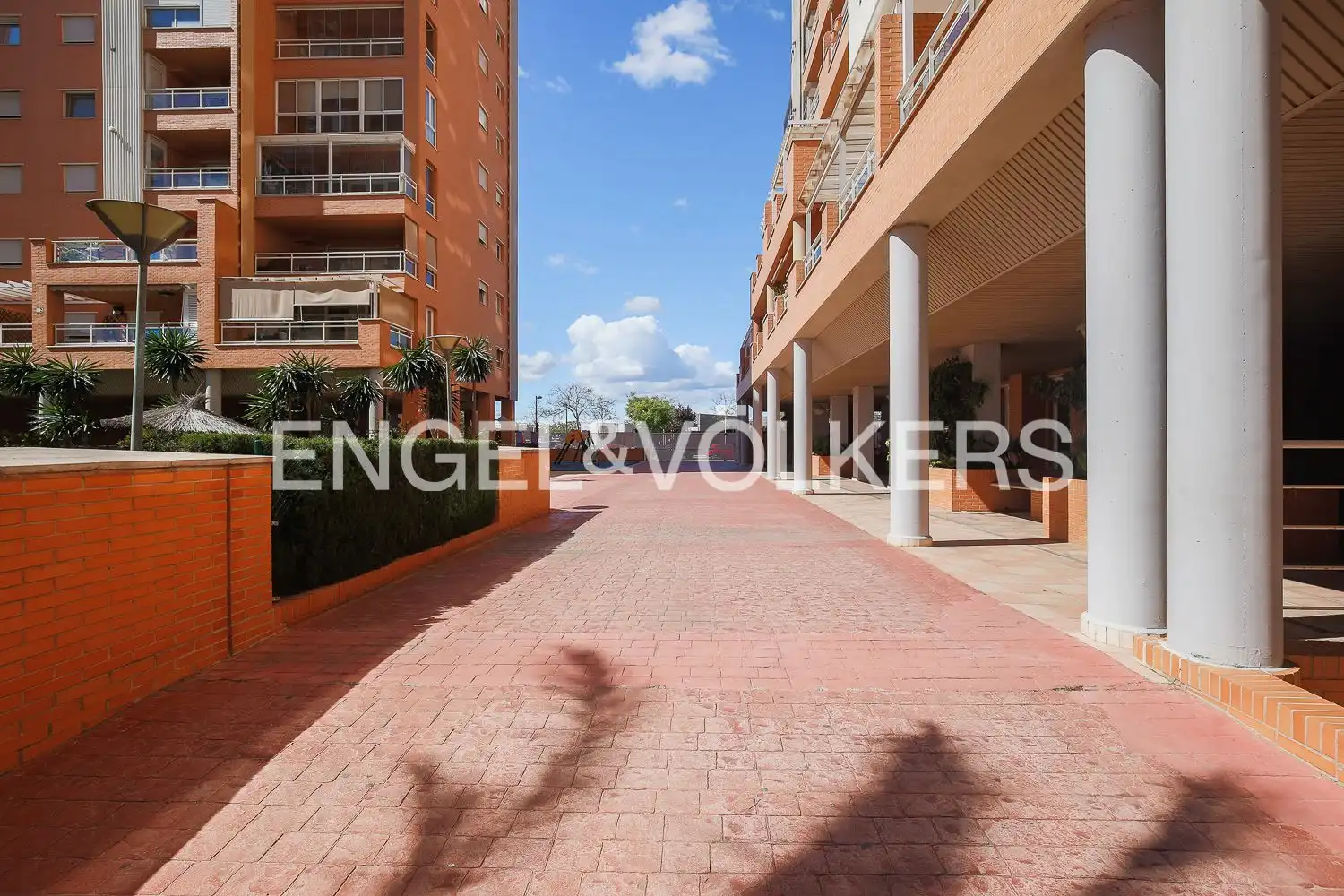 Vista exterior de Piso en venta en Valencia con Aire acondicionado, Calefacción y Parquet